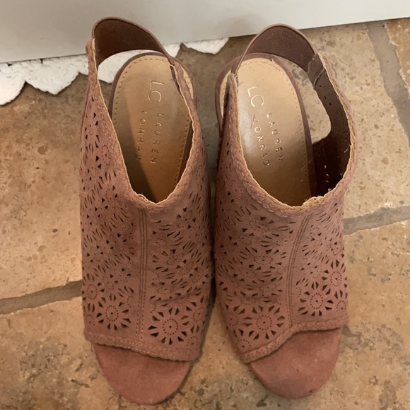 Lauren Conrad Tan Heels - Picture 2 of 4